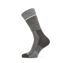 Load image into Gallery viewer, SealSkinz Thurton Solo QuickDry Mid Length Socks