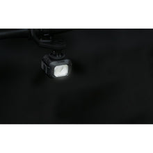 Load image into Gallery viewer, Moon Titan Max 1700 lm LED Front Bike Light With Remote