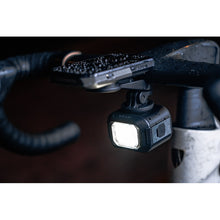 Load image into Gallery viewer, Moon Titan Max 1700 lm LED Front Bike Light With Remote