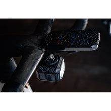 Load image into Gallery viewer, Moon Titan Max 1700 lm LED Front Bike Light With Remote