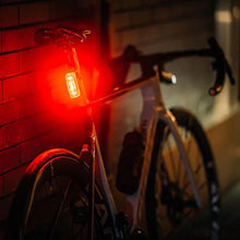 Load image into Gallery viewer, Ravemen TR250 Smart Alert Brake-Detection LED Rear Bike Light