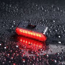 Load image into Gallery viewer, Ravemen TR30 Brake-Detection USB Rechargeable LED Rear Light 30 Lumen
