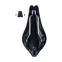 Load image into Gallery viewer, Fabric Tri Elite Flat CrMo Saddle | High on Bikes