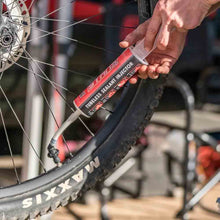 Load image into Gallery viewer, Stans NoTubes Tubeless Tyre Sealant Injector