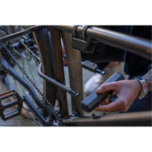 Load image into Gallery viewer, Hiplok Urban D-Lock &amp; Frame Mount | Sold Secure Bicycle Gold
