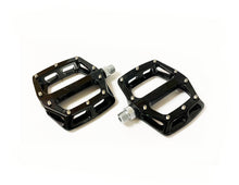 Load image into Gallery viewer, DMR V12 Magnesium Flat Flattie MTB Bike Pedals Freeride
