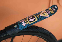 Load image into Gallery viewer, Ass Saver Win Wing 2 Gravel Bike Rear Mudguard with Wishbone Mount