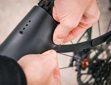 Load image into Gallery viewer, Ass Saver Win Wing MTB Mudguard | Rear Wheel Spray Protection 26"-29"