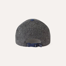 Load image into Gallery viewer, SealSkinz Wickmere Waterproof Boiled Wool Cap