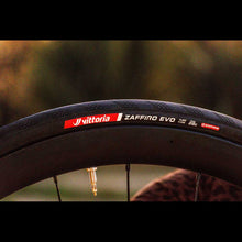 Load image into Gallery viewer, Vittoria Zaffiro EVO G2 Road Bike Tyre Folding