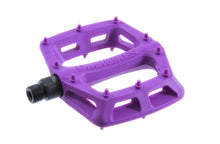 Load image into Gallery viewer, DMR V6 - Plastic Flat Pedals