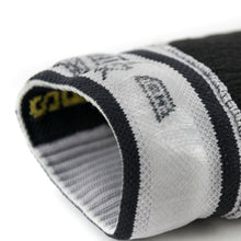 Load image into Gallery viewer, SealSkinz Waterproof Cold Weather Mid Length Socks + Hydrostop