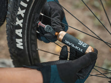 Load image into Gallery viewer, Topeak Nano AirBooster C02 Inflator - No Cannister