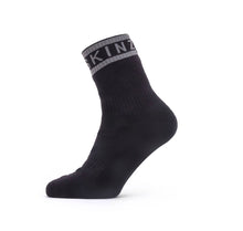 Load image into Gallery viewer, SealSkinz Waterproof Warm Weather Ankle Length Socks + Hydrostop