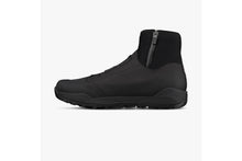 Load image into Gallery viewer, Fizik X2 Terra Artica Mountain Bike SPD Winter Boots
