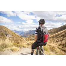 Load image into Gallery viewer, Zefal Z Hydro Enduro Hydration Pack with Bladder
